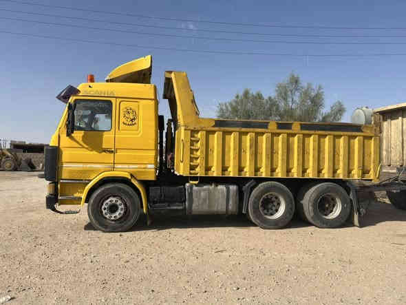 للبيع كلاب 113كله شرط تواير جدد مكينه بيها بخار بدون تنقيص قطرت صبغ مابه شاصي شرط راس تريله ومطوله كير ٥+٥.  اي استفسا اتصل ***********سعره ٢٤٠ وبه مجال بس الراس بدون عربانه
