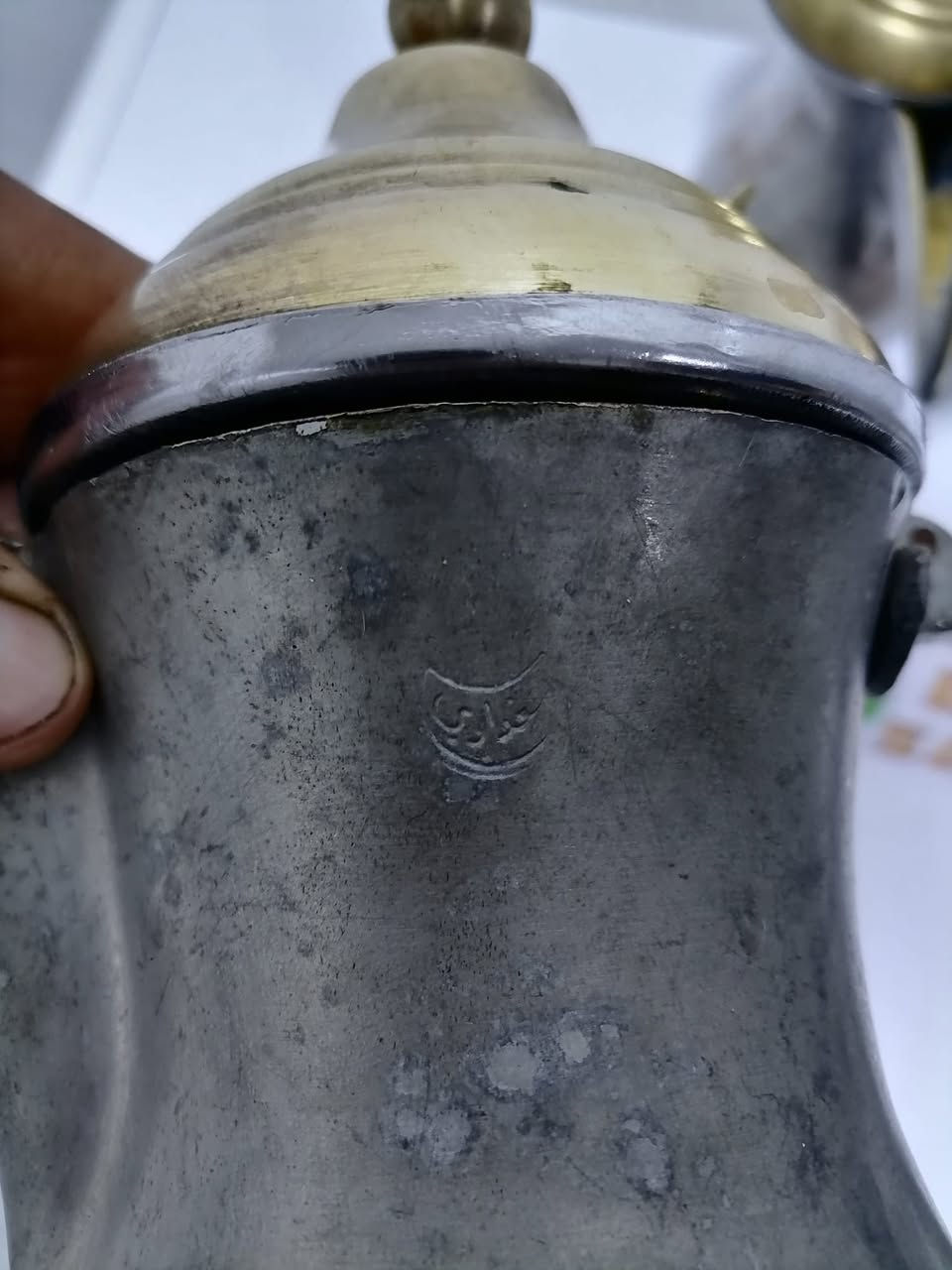 للبيع دلات قديمات حيل اتلاثه بغداي صناعه سوري واحد مهدي صالح كلش نضيفات او طرق يدوي اربعتهن قياسهن ٢٧ السعر ٢٥٠الف  يوجد توصيله الي جميع محافظات العراق


**إذا كنت صاحب هذا الإعلان وتريد حذفه لأي سبب، رجاءا أرسل رسالة إلى الدعم الفني**