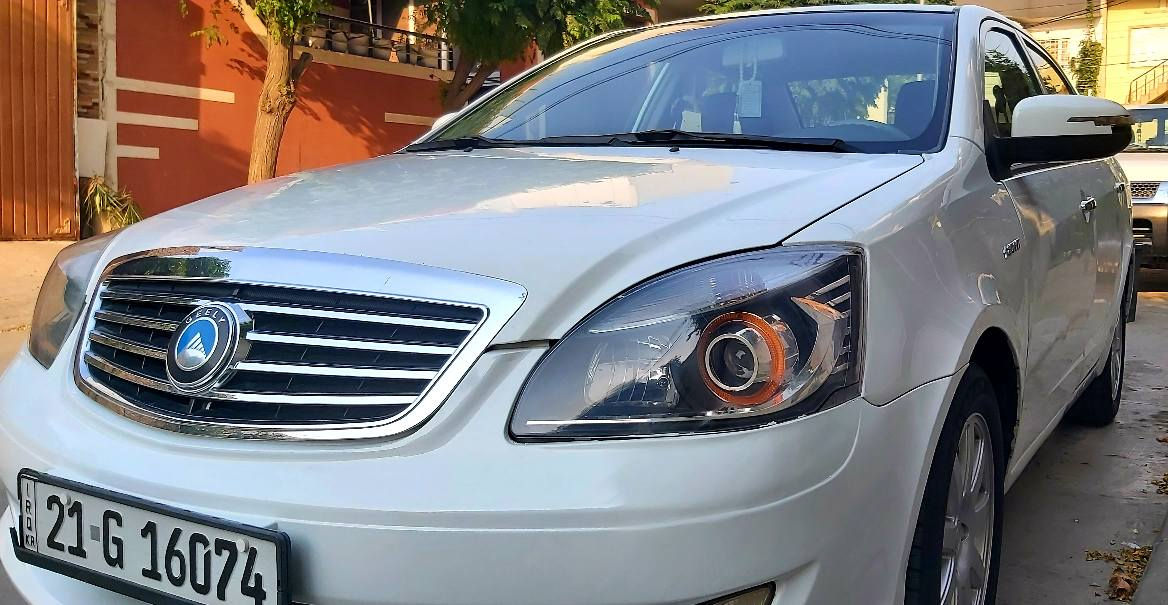 جیلی مۆدێل (٢٠١٣) گێڕئۆتۆماتیک (٦) گێڕعادی  ویلکەپ  ئەی بی ئێس  بیلاد پەردەیە  لایت ئۆتۆیە مەکینەی مەرغوب زنجیر  گێڕسیم  تەبریت  چوارجام کارەبایی  قفل مەرکەزی  شاشە ئەی پات
بەشەرتی گێڕو مەکینە و کارەبای و تەحویل ئەی فرۆشم    
سەنەوی تاساڵی  ( ٢٠٢٨ ) تازەیە سەیارەکە بەناوی خۆمەوەیە    داوای  70$ گەڵاو معامەلە لێدەکەم  لەسلێمانیم   سێ پارچەی بۆیاحە  تۆزی ساردی شی هەیە 
( 0770 159 39 11 )  0750 111 24 18 السليمانية, العراق
