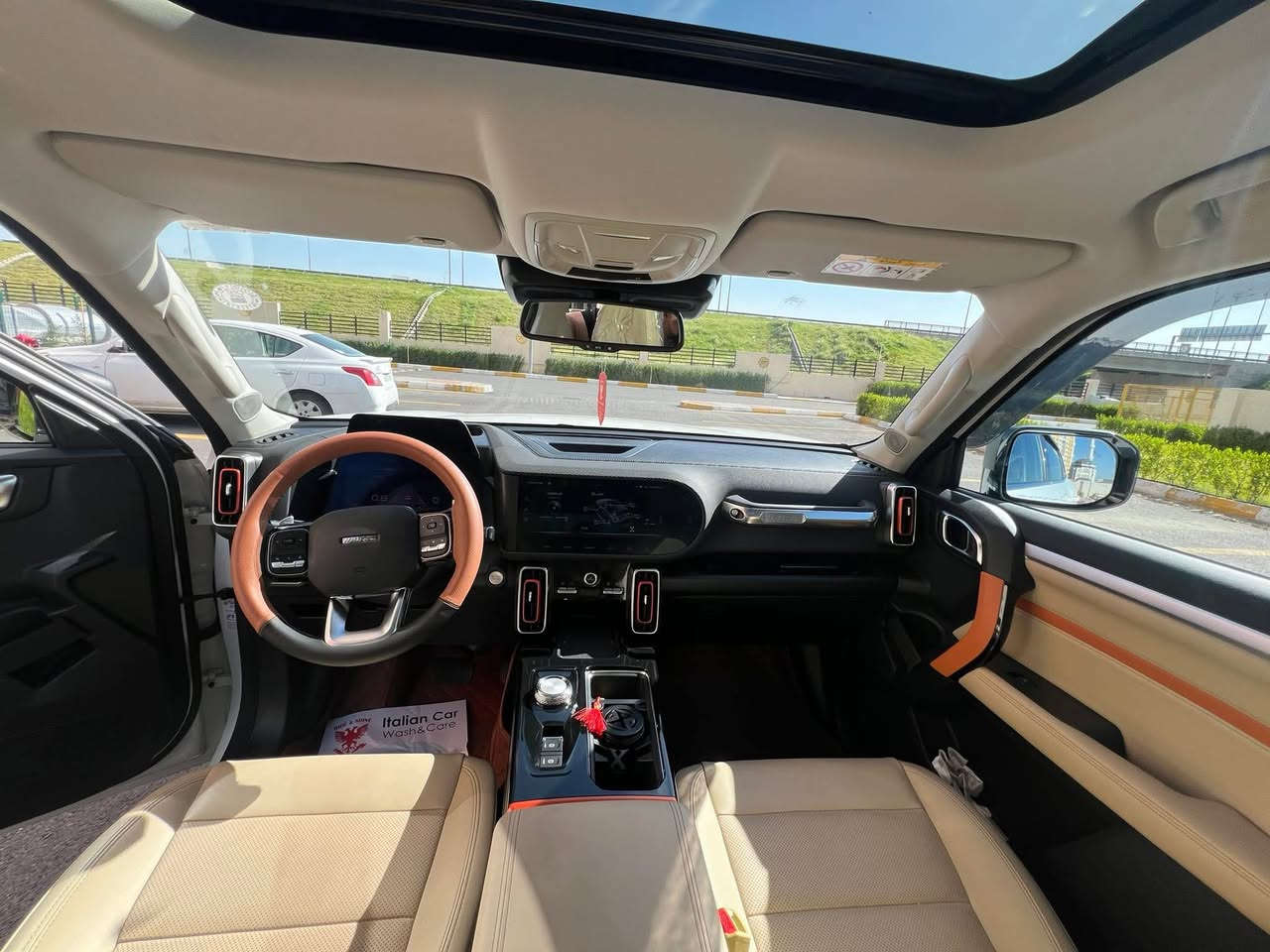 هافال داركو (2022) 
ماشية 45 الف
رقم السيارة اربيل

مواصفات السيارة
محرك 2 0 تيربو
قوة 200 حصان وعزم 325 نيوتن متر
گير سبع سرعات
انماط قيادة 7

الداخل الكشنات جلد
شاحن وايرلس
كاميرات 540 درجة
كشنات كهرباء للسائق والراكب
تدفئة وتبريد كشنات مع مساج كشن السائق
مناخ التبريد منفصل للسائق والراكب

مواصفات الامان
6 ايرباك
حساسات امامية وجانبية وخلفية
مثبت سرعة تفاعلي
نظام المحافظة على المسار
نظام تحذير التصادم الامامي والخلفي
نظام النقطة العمياء
نظام المكابح الطارئ
نظام قارئ العلامات المرورية
نظام الاصطفاف والخروج من المواقف الذاتي

وبعد مواصفات عديدة جدا

السيارة ضمان شركة نهج العراق
ومابيها اي نقص

سعر السيارة 27 مليون وبيها مجال 
مكاني كربلاء او بغداد
للاستفسار الاتصال على: ***********
