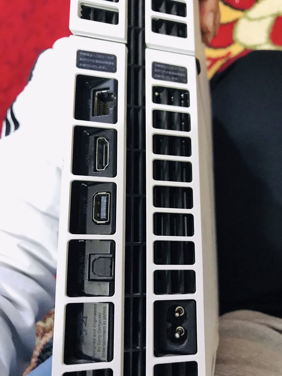 Ps4 fat باندل
جهاز لوك ستيكر نظيف جدا ماتسمع صوته مهكر نظام ١١.٠٠ تعديل راقي 
ذاكرة نص تيرا 
جوستك عدد ٢ 
ألعابه:
Pes2026
Pes2018
Gta
Battlefield 4
Resenevill4
Day going
Deadbool
 مكتبة كيمباتو 
برامج كاملة  
العنوان بغداد الكمالية 
٢٣٠قفل


**إذا كنت صاحب هذا الإعلان وتريد حذفه لأي سبب، رجاءا أرسل رسالة إلى الدعم الفني**