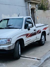 هايلوكس • 2004 • وضع شركة