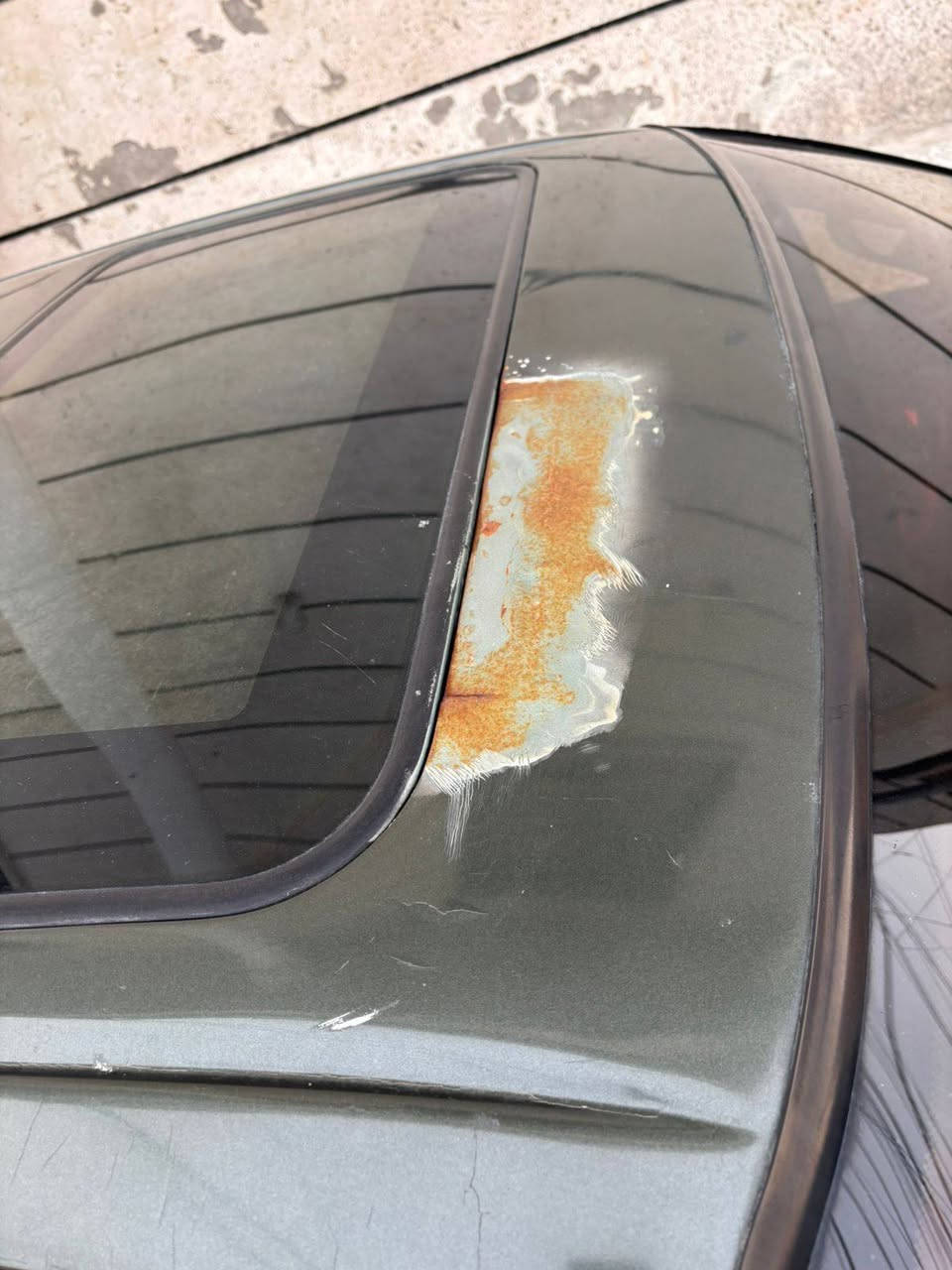 السلام عليكم للبيع كرسته موديل 1998 رقم بغداد دولي مكفوله من الكص ونقل جثه سياره بلاديه والتعديل الي عليهة شوفت عينكم الي يعرف قيمتهة يتصل وفهمة التفاصيل مكاني بغداد الزعفرانية ***********
