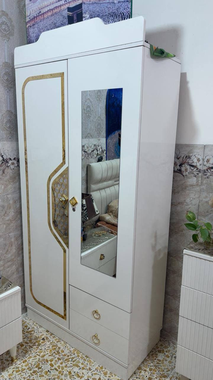 غرفه اخشاب نظيفه التواصل على التواصل ***********
