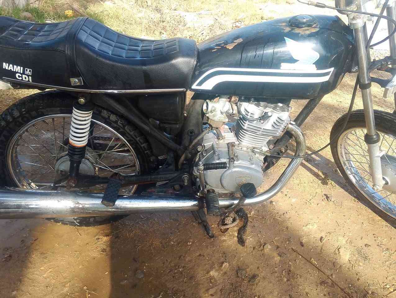 السلام عليكم 
دراجه. لبيع سيجي  موديل 23كلك دراجه نضيفه وحلوه  السعر 350بيه مجال لطيبين الرقم ***********
