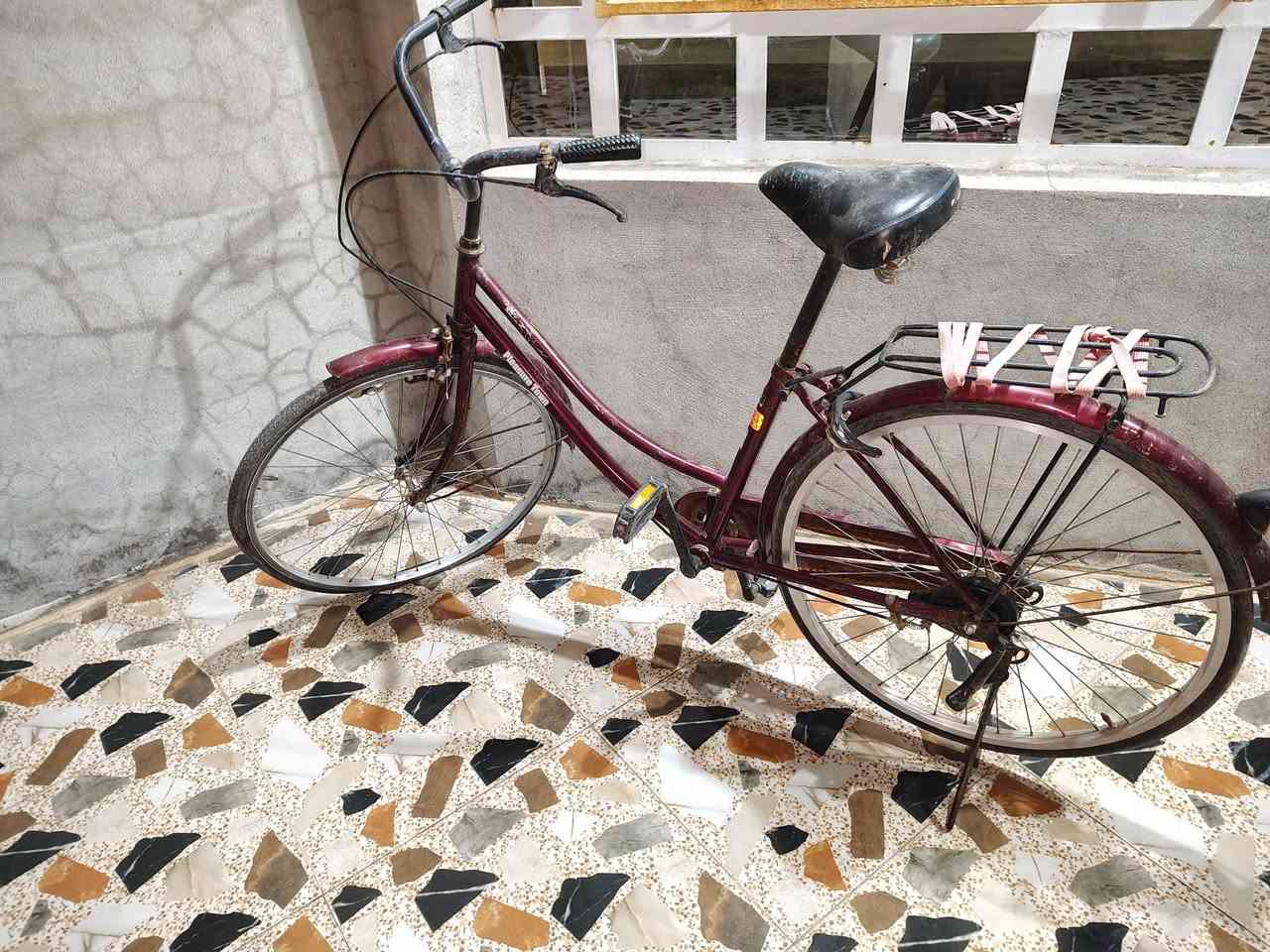 بايسكل سلوگي حجم 26
يعوزو چوابه بس بريكات شغاله كلشي شغال بي 
ادفع سعر عجبني اببيعك


**إذا كنت صاحب هذا الإعلان وتريد حذفه لأي سبب، رجاءا أرسل رسالة إلى الدعم الفني**