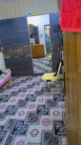 دار للبيع في منطقة الري طابو صرف المساحه ٦٥ م طابق واحد مع بيتونه وسطحين نظيف كلش للاستفسار ***********
