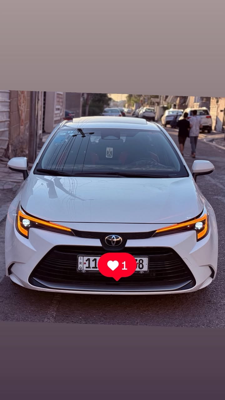 كورلا  خليجي هايبرد ٢٠٢٥ شكل الامريكي
جديده كلش بحالة الوكالة ماشيه ٤٠ الف مكفولة من الضربه 
بيها صبغ شبر حافه باب السايق اثر شخط وعندي صورتها قبل لا اسويها
دوشمه كشنات 
رقم بغداد انكليزي بسمي
السعر ١٥٣ وبيه مجال قليل 
مكاني بغداد حي الاعلام
***********
