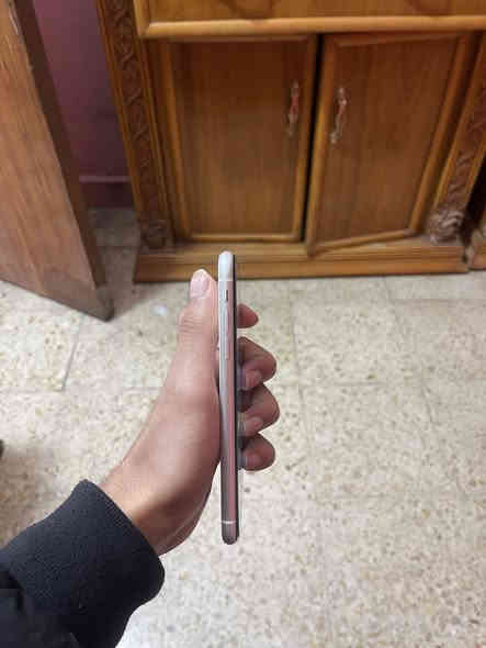 سلام عليكم 
ايفون ١١ ذاكره ١٢٨ نموذج M امريكي LL بطاريته ٧٩ الاصليه ممبدله الجهاز يلهف نضافه ممثل مموضح متعبانه وملعوب بي مخلي يمي بل مكتب مال مخابره فقط للمعلومه الجهاز وتر ممبدل بي شي وممفتوح رايده ٢٦٠ وبي مجال حك الجيه 
رقمي ***********
