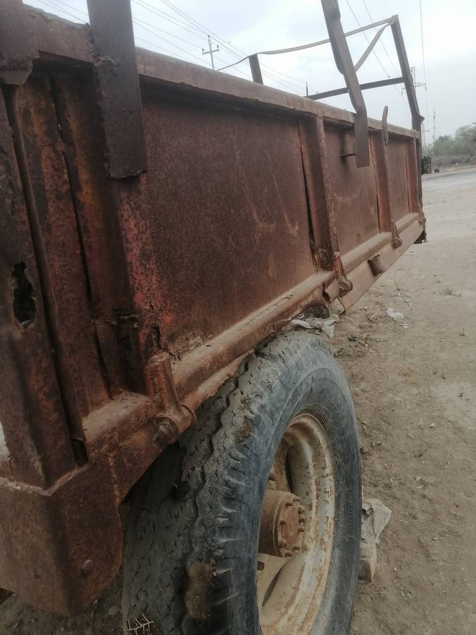 البيع عربانه السعر 900 العنوان الديوانية ***********
