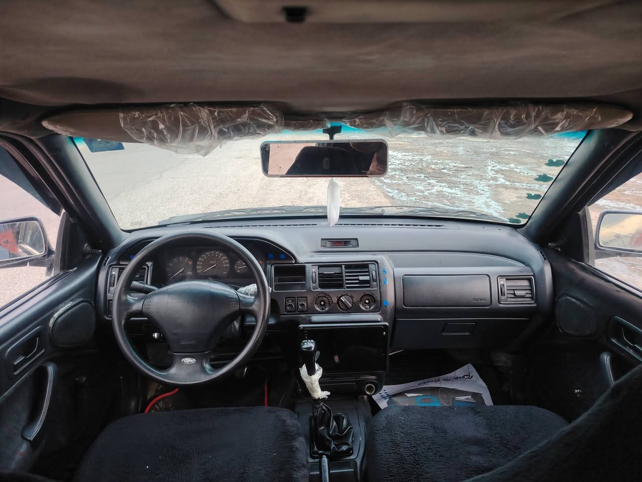 فورد سكورت  موديل 1994محرك كير شرط عينه وكلج شرط رقم دولي هزه جديده 
شرط تحويل وكاله طخم جديد كدام وخلفي كهربائيات شغاله تايرات نضاف سعر 19$ للتواصل ***********
