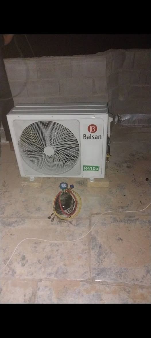 سلام عليكم،،
ورشه متنقله في جميع مناطق السماوة( نصب،،وصيانه،،
وتنضيف،،السبالت)،،وشحن غاز وادامه للسبالت بأنسب
الاسعار فقط اتصل وحنه نجيك الئ باب البيت ،،الرقم 

***********
