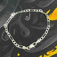 سوارات • فضة ٩٢٥ • مختوم
