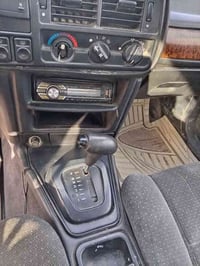 سياره فورت ايسكورت موديل ١٩٩٢ محرك سته ابلادي رقم بغداد باسمي تحويل مب...