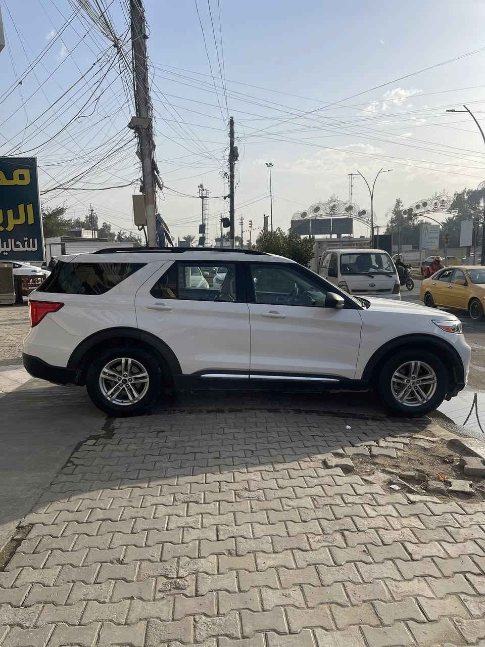 فورد اكسبلورر ٢٠٢٠
السلام عليكم 
عندي فورد اكسبلورر فئة xlt 
موديل ٢٠٢٠
محرك ايكوبوست ٢٣٠٠ تيربو
كير ١٠ نمر
ماشية ٨٤ الف ميل
حساسات خلفية
كامرة حلفية دوارة
تحديد مسار امامي
كشنات منفصلة VIP
داخل بيجي
٧ انظمة قيادة
اوتو هولد
اوتو ستوب
هاندبريك بصمة
كير ماوس 
تبريد ٣ قطع منفصلة
شاشة كار بلاي
وهواي مواصفات
السيارة بدون صبغ فقط قطع تبديل نفس اللون
حادث جانبي طاك ايرباك البردة فقط جهة السايق
مبدل جاملغ امامي وباب سايق.وباب خلفي نفس اللون
سيارة رقم اربيل باسمي تحويل مباشر 
سيارة جاهزة بدون اي نقص نظيفة ومعتني بيها من البيت للعيادة 
مكاني بغداد الصليخ ***********
السعر ٢٢٠ وبيها مجال
