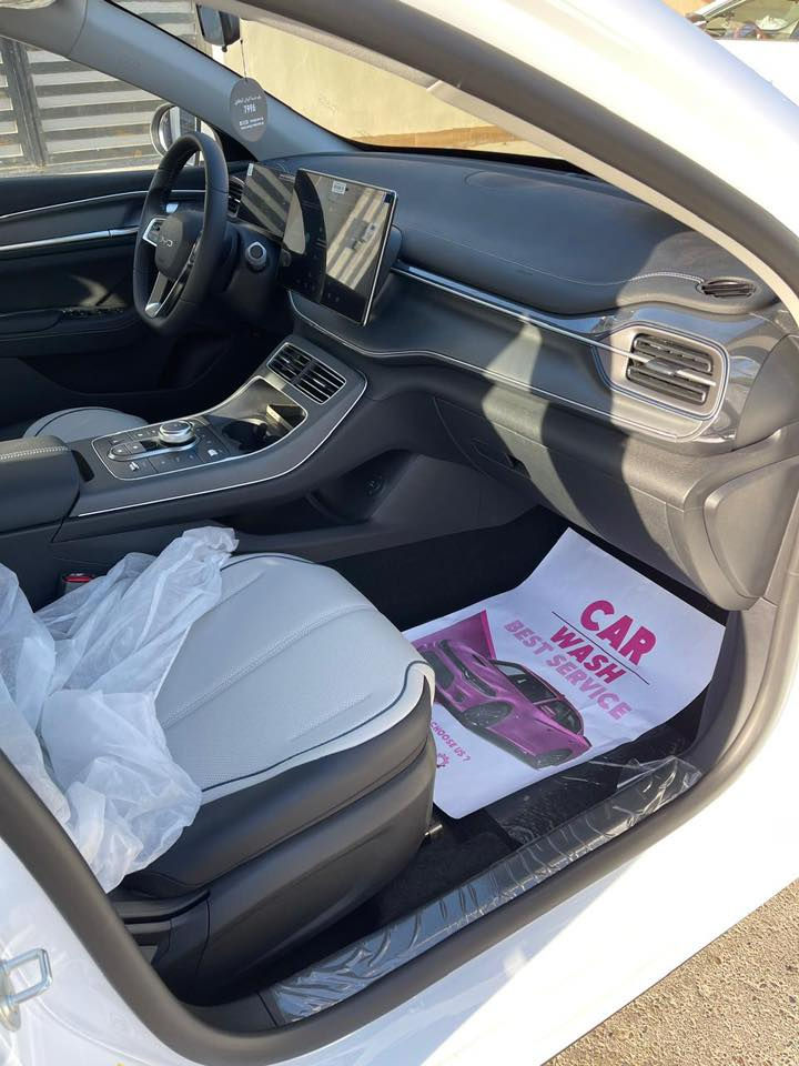 سلام عليكم 
BYDديستروير 
للبيع
مواصفات:
كير ماوس
شاشه كبيره دواره
كشنات جلد
تبريد شاشه
تبريد قطعتين 
اوتو هولد
هاند بريك كهرباء
ويل كب
كاميرا خلفيه
حساس خلفي
وباقي مواصفاتها معروفه
السياره زيرووو مماشيه على كد الترقيم
مرقم بغداد
السعر:19 مليون
0770 477 7729
الشراي فقط يتصل
مكان بغداد
