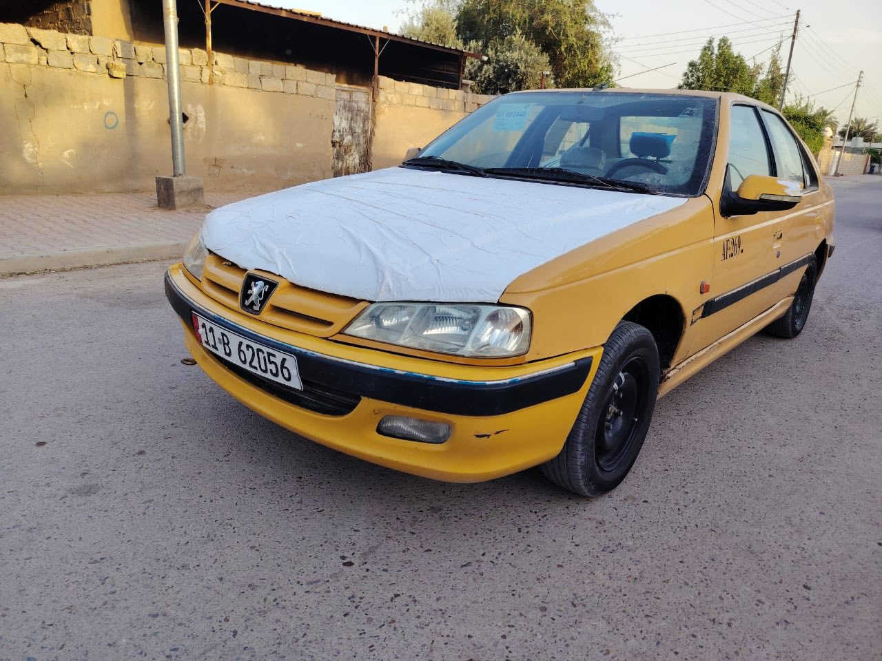 للبيع بيجو 12 رقم انكليزي تحويل مباشر سنويه جديده مصفره هيئه وغرامات السياره كفاله عامه ضربه صبغ تبديل كير مكينه كله كفاله تبريد ثلج صدر امامي وخلفي جديد تخم تاير جديد لايت منضومه زنون كهربائيات كله شغاله السياره جاهزه السعر 36 عنوان بسمايه قرية 10 هاتف ***********/***********
