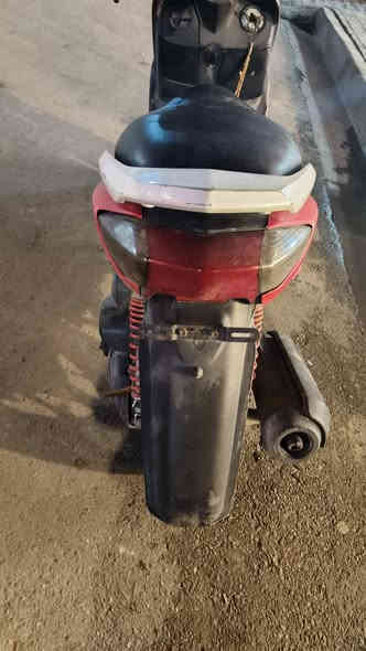 سكنس كوري + سلف هندر لايت هورن كلهه شغاله واستان تعليك مكسور وكابريتر يراوح مال جناي سعر ٣٥٠ بيهه مجال للشراي مكاني بغداد مدينة الصدر اورفلي ***********
