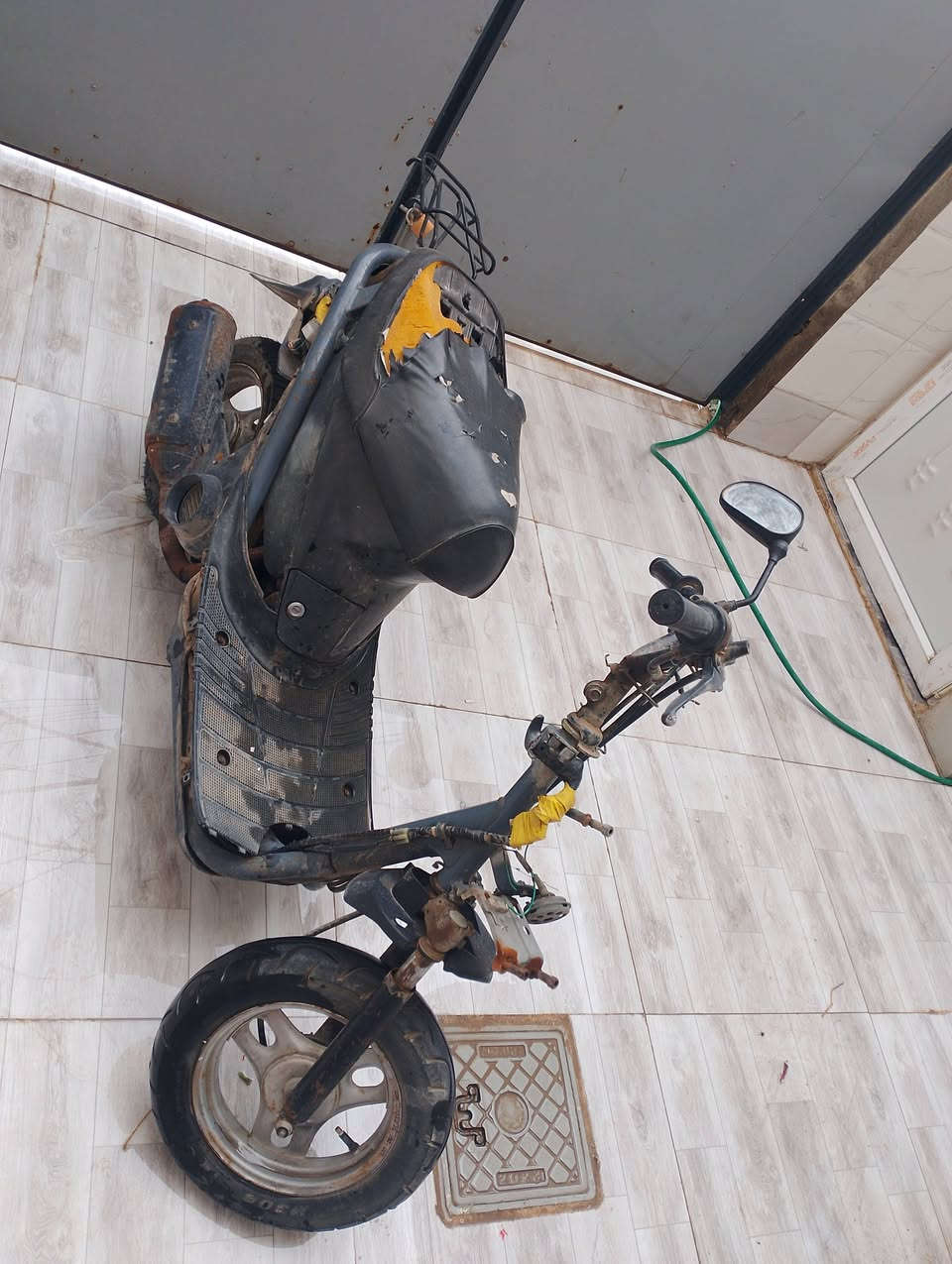 متاح هوندا يحتاج تعمير
شاصي حيل نظيف تايات جدد

بس يحتاج تعمير 

يارمجة الشرقية 

‏‪0776 932 7351‬‏
