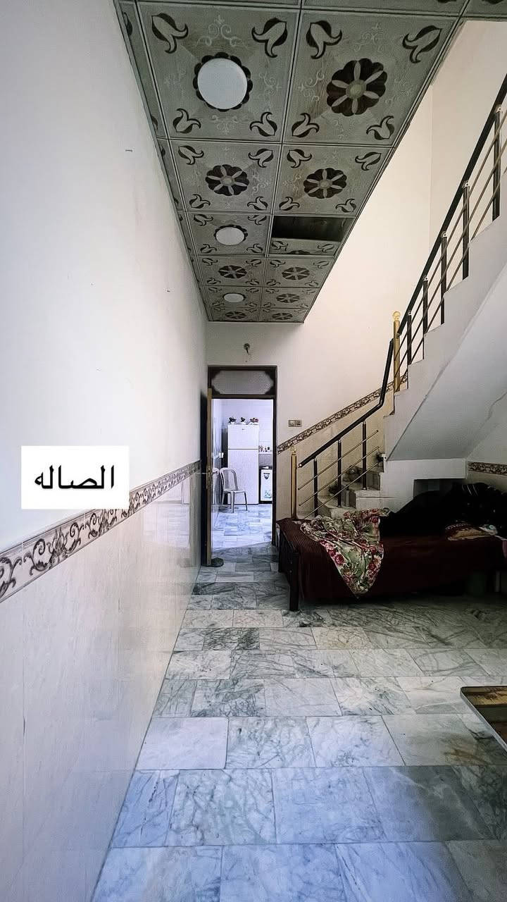 بيت لرهن سعر الرهن ٦٠مليون  
عنوان البيت بلقادسيه قرب مطعم ثابت    تواصل ***********نستقبل جميع العروض اجار رهن بيع وشراء
