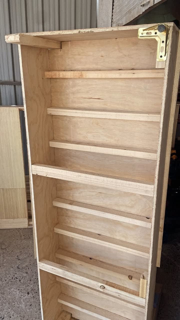 #للفخامة_والتمييز_عنواان🤎✨
اللهم صلي وسلم على محمد وآل محمد 
.
.
محتار شنو تغيره او تختار ؟
الحل يمنا عدنا  احدث الموديلات الي تناسب كل الاذواق
#اوضيفك من يجيك يشوف جمال المضيف قبل الكرم ❤️
تعال يمنه وختار اليعجبك شغل مراتب باأدق التفاصيل 
والخبره باالعمل يعني بالك مرتاح يمنه 
#وتجديد #المستعمل والقديم بأحدث الموديلات
والفصالات  وبايادي ماهره لاصاعد ولانازل شغل معدل
#وباسعار_رمزيه_جدااآ🔥

#ادخل_للصفحه_وشوف_شغلنه_بعينك_وحكم💯👌🏻
#متابعه_وعجاب_للصفحه_رسميه❤️
#العنواان_موصل_شارع_كركوك_مقابل_قطاع_السلام
#ع_خدمي_بعد_بانزيخانة_الحاصود_بتجاه_حي_السلام🌹

#للاستفسار//

 واتساب  : ***********
***********_______
