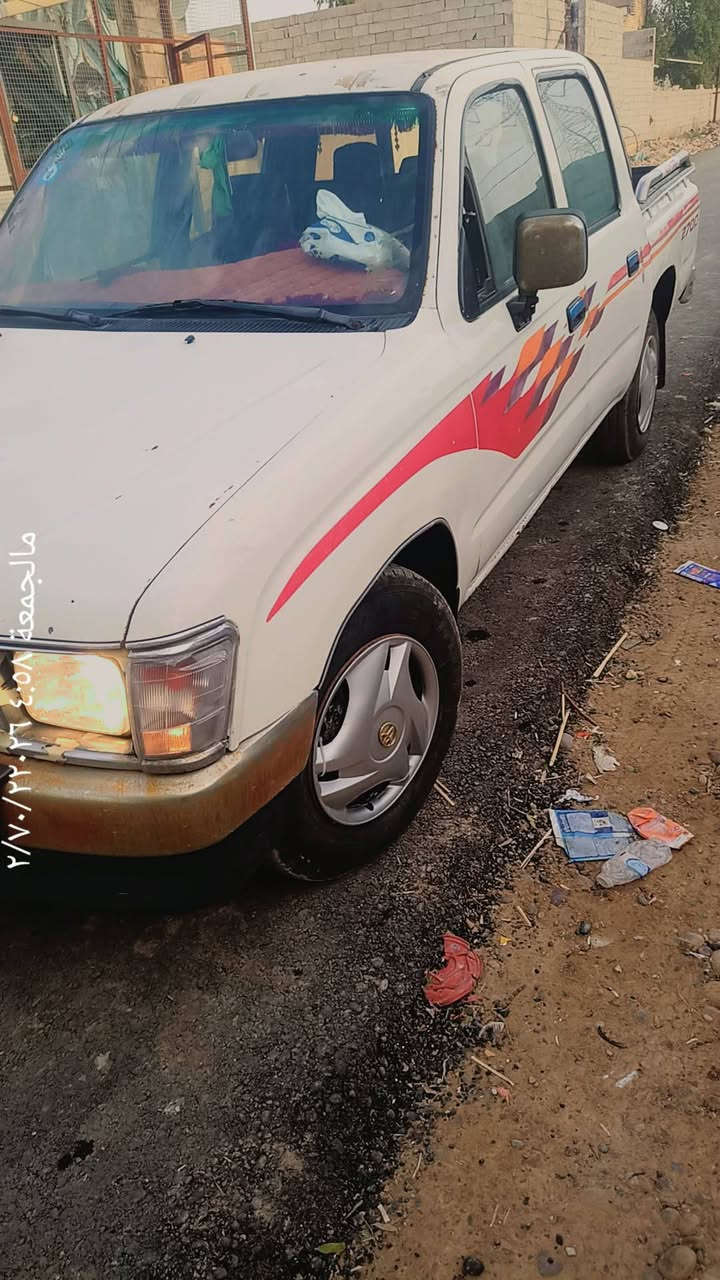 السلام عليكم
اللهم صلئ ع محمد وال محمد 
بيكم جمره موديل 98 رقم انكليزي بصره  سويه ل 30  مصفره  بسمي تحويل  ثاني يوم 
بيها قطع صبغ وشوي خياسات محرك بدايت تنقيص  كير اكسل مكفول كهربائيات كله شغاله  مكانها بغداد النهروان سعر 87 مجالها حگ جيه فقط  
***********
