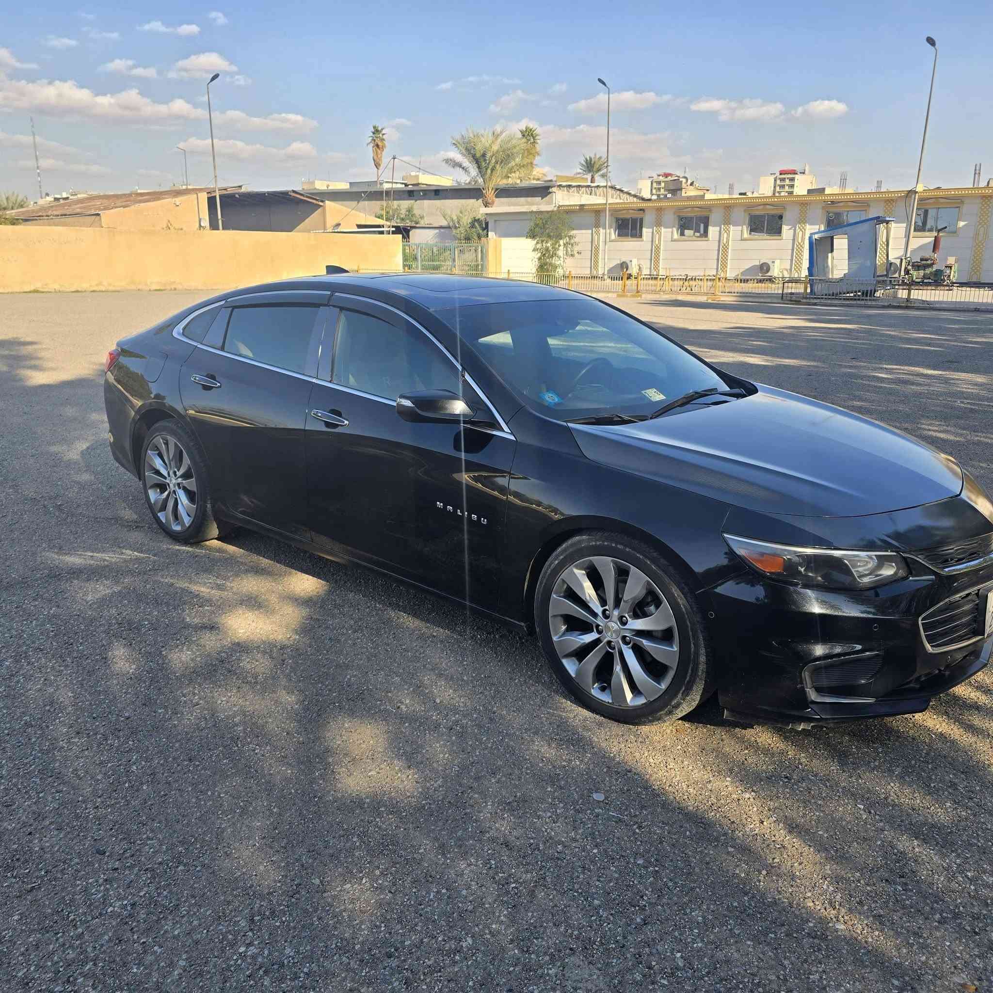 للبيع ماليبو بريمير كلين وكفاله من الحادث والتبديل موديل2017العنوان بغداد السعر 125$للاستفسار 
***********
