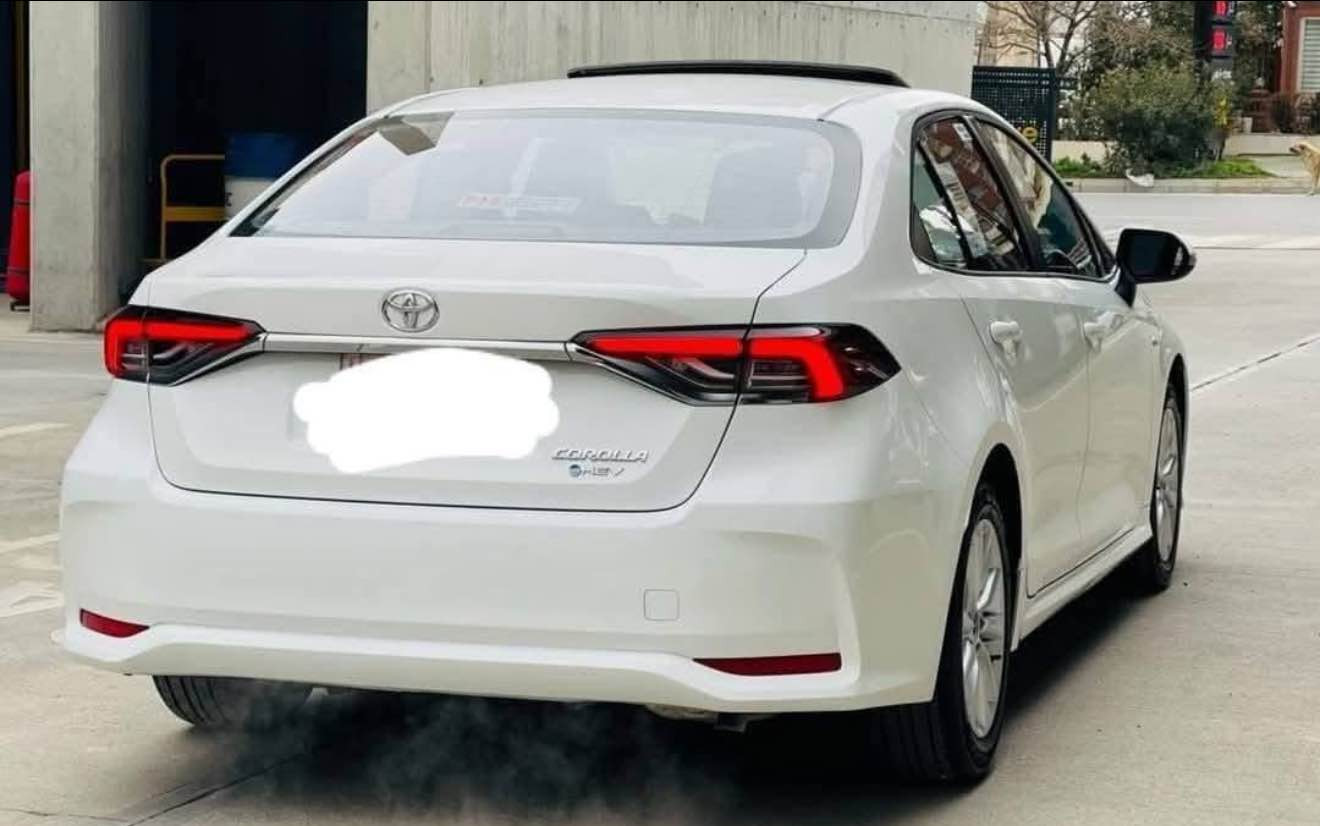 تيوتا كورلا 2025 هايبرد 

سيارة زيرو وجديدة 15 يوم مستعملة وماشية 1.8كم
 
فول فول مواصفات 

5 كاميرات 
بصمة 
سلايت 
رادار امامي 
رادار جانبي 
تحديد مسار 
كورز سرعة 

السيارة رقم نينوى وبأسمي تحويل وكالة بشرط 

للاستفسار التواصل على الارقام :-
***********
*********** موصل, نينوى
