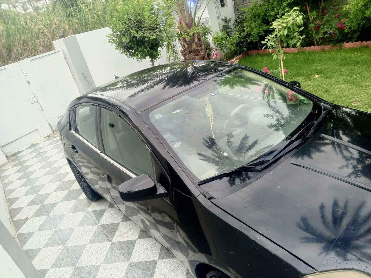 سلام عليكم
نيسان سنترا 2008 للبيع شرط التحويل 
كير و مكينه جدد 
مكان السياره ديالى/بعقوبه
سياره بيها ملاحظات بسيطه السعر 55 وبيها مجال للطيبين 
للاستفسار الاتصال على *********** متوفر واتساب
