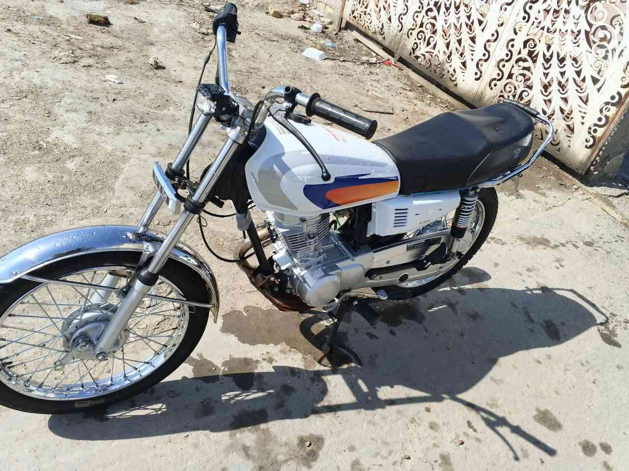 دراجه ايراني ناعمه للبيع السعر 600 بها مجال ***********
