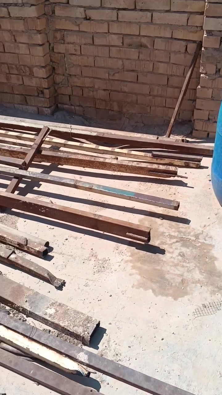عازوله البيع شخاط وجينكو وجهيات خشب مكان نهروان ***********

