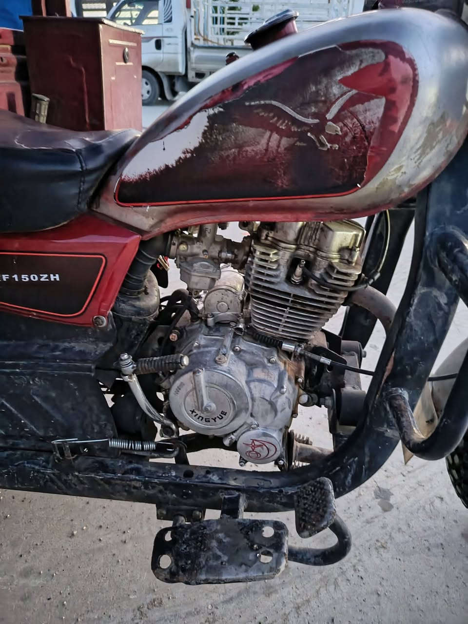 السلام عليكم... ستوتة موديل 2017 مابيها عيب شرط الركبه ابليته وعقد سعر 900 وبيها  
***********
*********** مكاني كركوك
