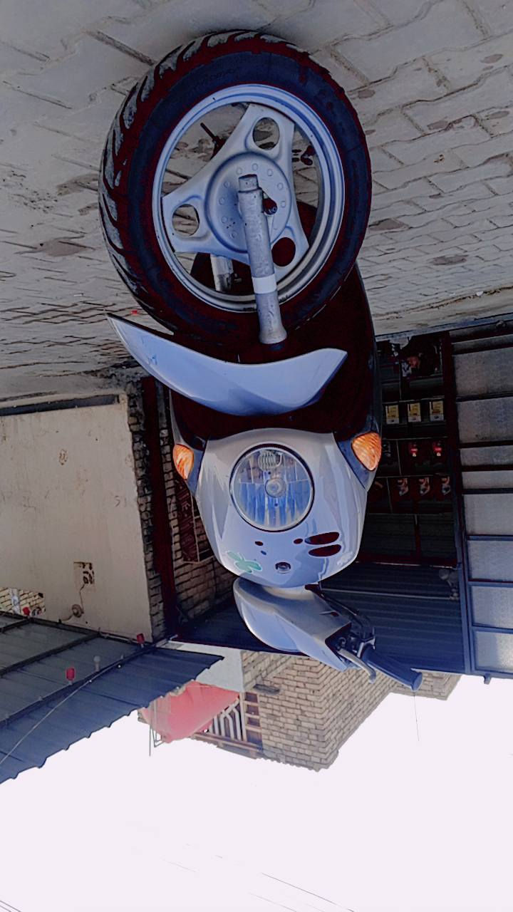 سلام عليكم دراجه فله للبيع دراجه مكينه ناعمه خير من الله دراجه مكفوله من كلشي ختم واحد ويه المكينه موديل 2012مكاني عماره خاص ما موجود رقم:***********
