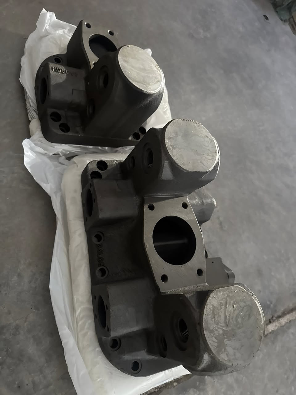 شركة #الحربي 
متوفر لدى كور (3)خطوط HITACHI  5B

5B-200
متوفر لدى شركة #الحربي بابل الشوملي مقابل حي الصناعي للأستفسار على الارقام الاتيه 
*********** قاسم طرنان 
  ***********عباس هاشم
‭
