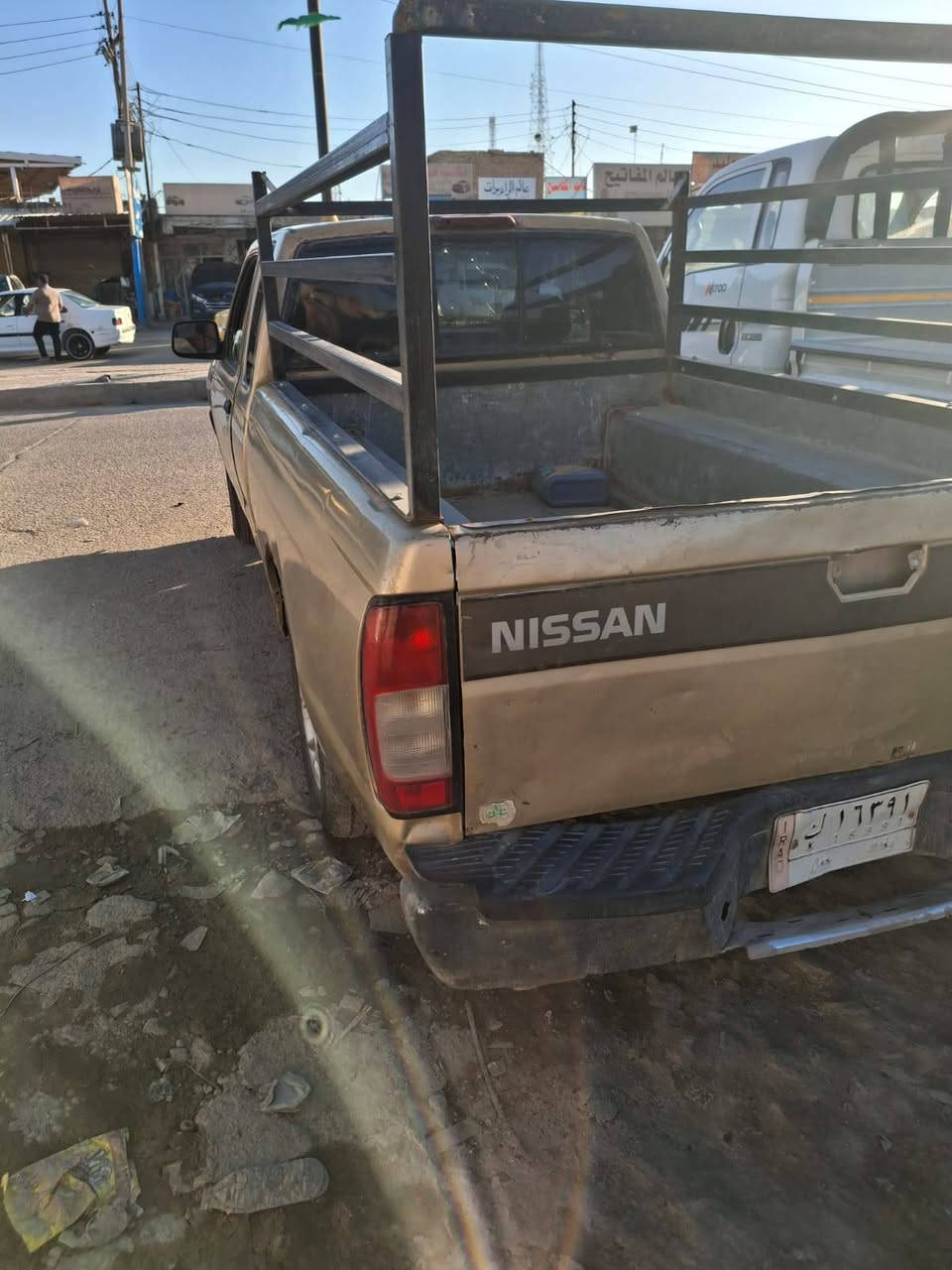 سلام عليكم  نيسان مديل 98 محرك 6وينجي ياباني السعر 43 رقم الهاتف ***********
