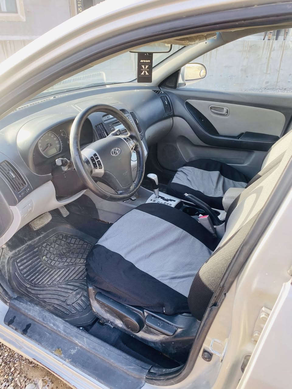 اسلام عليكم افانتي للبيع اسعر 38 وبيها مجال مكاني الزوية ‭0783 867 4749‬
