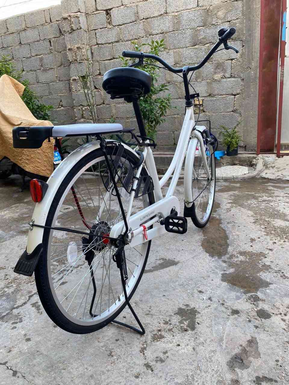 سلام عليكم باسكل للبيع باله ياباني الباسكل نضيف صارله اسبوع من جبته السعر 190 وبي مجال المكان طويريج


**إذا كنت صاحب هذا الإعلان وتريد حذفه لأي سبب، رجاءا أرسل رسالة إلى الدعم الفني**