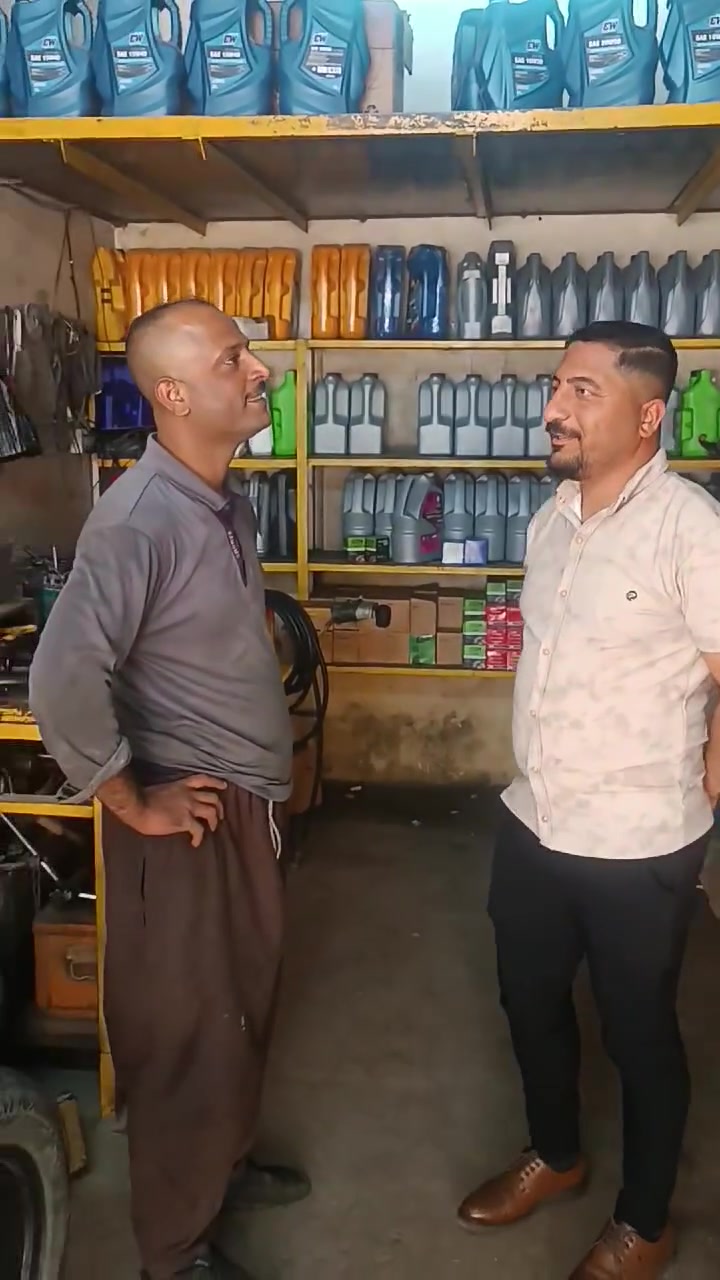 سلفان - صنع عراقي

يونس الزبيدي - صاحب مركز تبديل زيوت:  
"من استخدمت سلفان شفت الفرق من اول تبديله. المحرك صار أنعم والزيت يطول أنظف. منتج عراقي نفتخر بيه، وسعره مناسب."

المهندس ثائر الحديدي - مهندس كيميائي:  
"فحصت سلفان مختبرياً، تركيبة ممتازة تحمي المحرك وتقاوم حرارة جونا. جودة عالمية وصناعة عراقية. أنصح بيه."

سلفان - لمحرك مرتاح.


**إذا كنت صاحب هذا الإعلان وتريد حذفه لأي سبب، رجاءا أرسل رسالة إلى الدعم الفني**