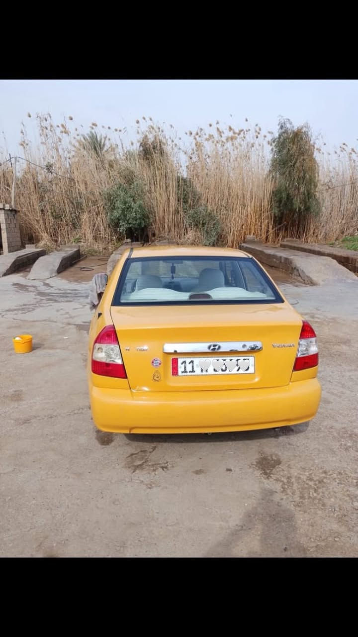 سياره فيرنا 2015 باسمي عنواني بغداد رحمانيه الجعيفر 
سياره مكفوله كفاله عامه بلاديه ممعيوده تخم تاير خط ابيض دوشكه جديده كاعيه جلد صدر جديد سياره خير من الله كبل للشارع دينار متصرف عليها سياره قفلها 79
للأتصال على هذا الرقم/ ***********
