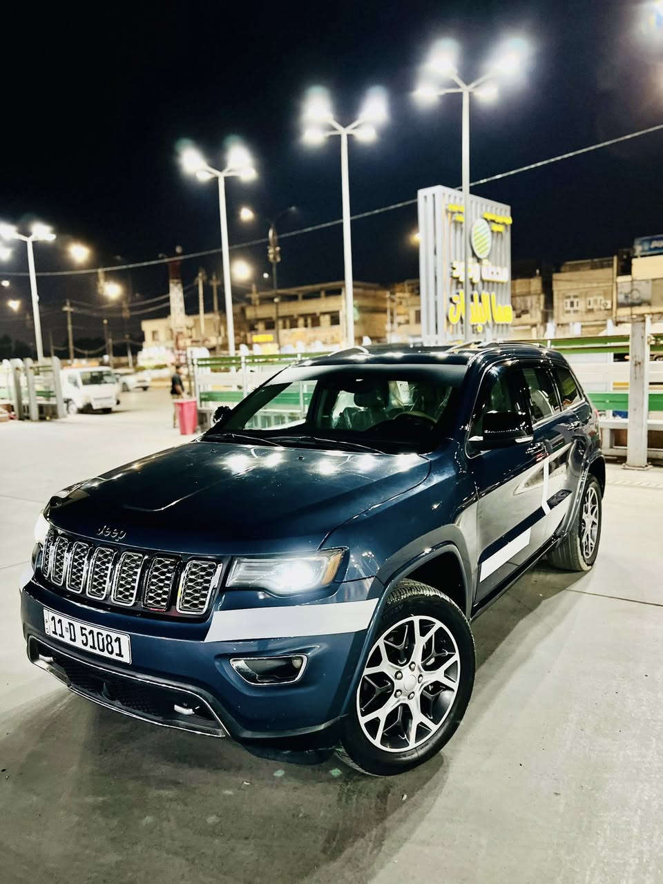 جيب اوفر لاند 2019 اصل ام الرادار  بدون ايرباك اعلى مواصفات بلجيب 💙 لون مميز بحري
مكاني بغداد *********** فقط اتصال 

حادثة كلش بسيط مثل ما موضح بدون اضرار داخلية
شاصي لغد مكينة كفالة كفالة وسعره مناسب

موصفات فول 1/1 ماشية 84
جكات تصعد وتنزل 
بصمة تشغيل 
مكينة 5700 كفالة عامة
الداخل عسلي
بانوراما
كشنات جلد 
كشنات كهرباء
صندوق كهرباء
دمامات صوت
خزن ذاكرة الكشن
حساسات من كل الجهات
تدفئة وتبريد امامي 
رادار جانبي
اشاير بلمري 
3 انضمة قياده تحكم ستيرن 
مانع انزلاق 
تبريد قطعتين 
حساس خلفي 
شاشة اعطال 
شاشه كبيره 
كامره دواره 
تحكمات استيرن
