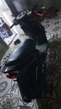 ادمن وافق سكنس نثيه مكينه خرسه بمعنا الكلمه مجفته تجفيت مضبوط انطيك بي...