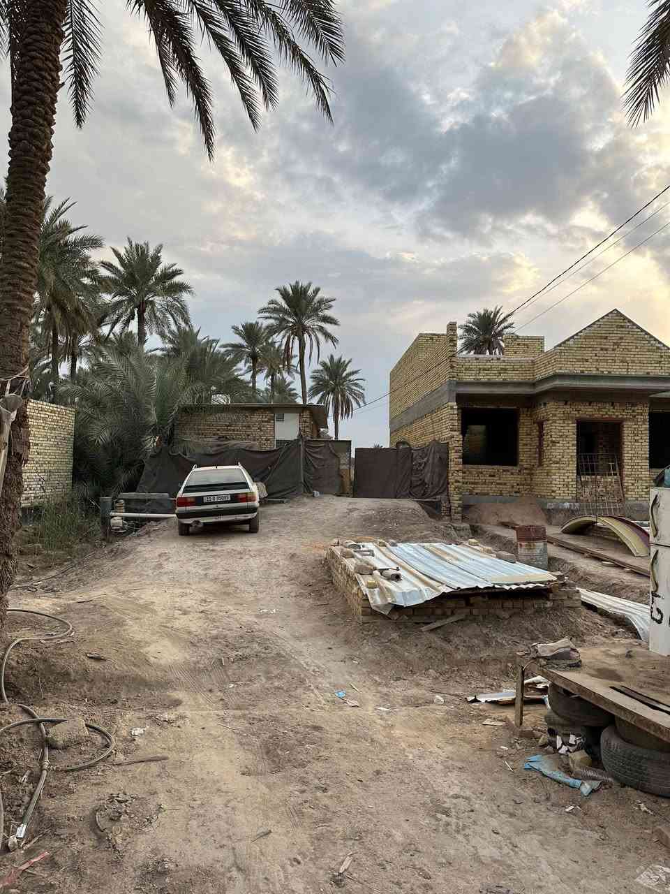 السلام عليكم بتلو للبيع واجهيه 9ونص نزال28 كريطعه فرع مخبز ابو ياسر استفسار ***********
