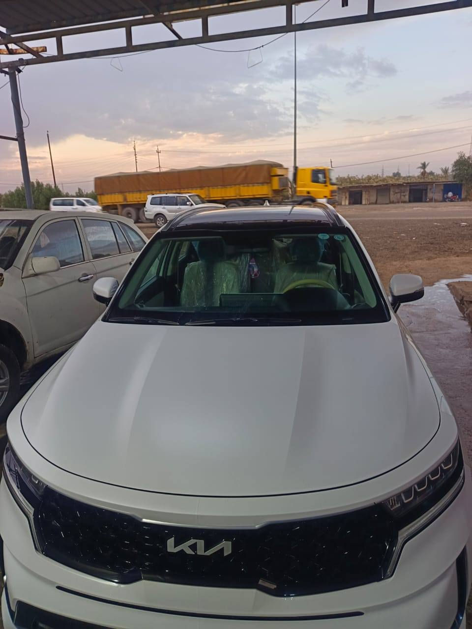 تحيه طيبه
كيه سورنتو 2023 رقم اربيل بسمي 
بانوراما 
كير ماوس 
حساس خلفي امامي 
كشنين كهرباء 
جنطه كهرباء 
درايف مود
مكينه 6 سلندر 
تشغيل عن بعد 
وهواي بيها مواصفات 
ماشيه 72 مكفوله كفاله عامه 
السعر 308 وبيها مجال 
مكان السياره واسط 
الاستفسار ***********
***********
