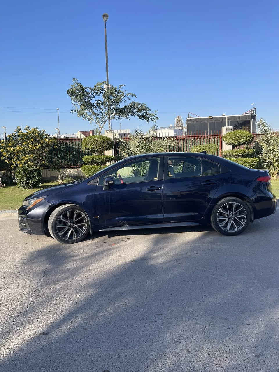 سلام عليكم. كورلا 2021 SE معوقين لل28 تنفك
محرك 2000 
كير 10نمر
موصفات 
كامره
شاشه
شفتات
تحكم ستيرن 
رادار  
مانع تزحلق
لايت زنون 
ويل كب 
 مثبت سرعه 
اشاير مري  
حادث فقط دعاميه من الخارج 
داخل العراق فط شخود ورصعات بصيطه مبينه بل صور  وموجود رقم شاصي للتكيد 
سعر 125مستعجل عل بيع 
الرقم للستفسار (***********)—(***********)
مكاني بغداد حي الجامعه
