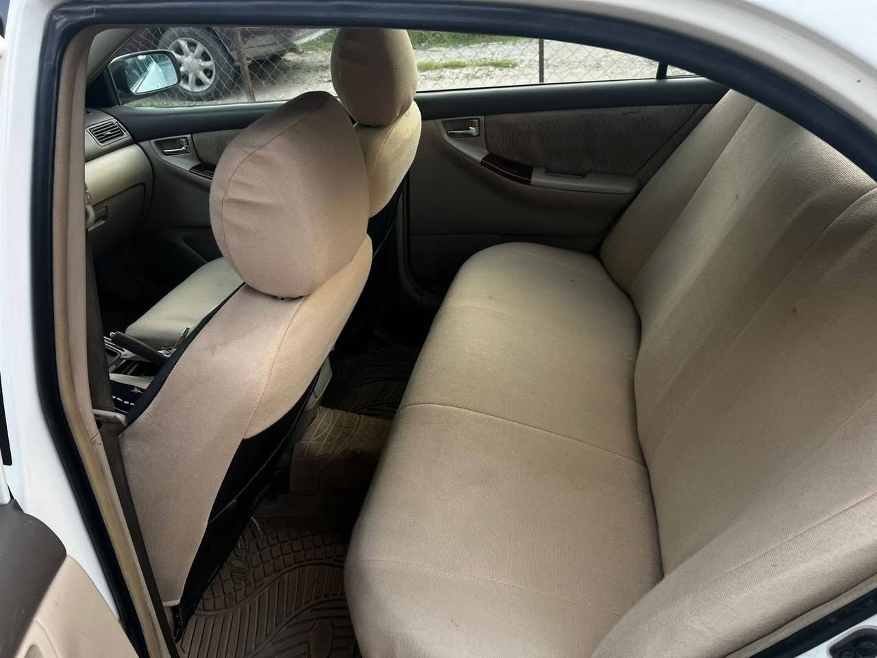 سلام عليكم بيكاتشو 2007سعر 83
بيها مجال سونار موجود ***********
