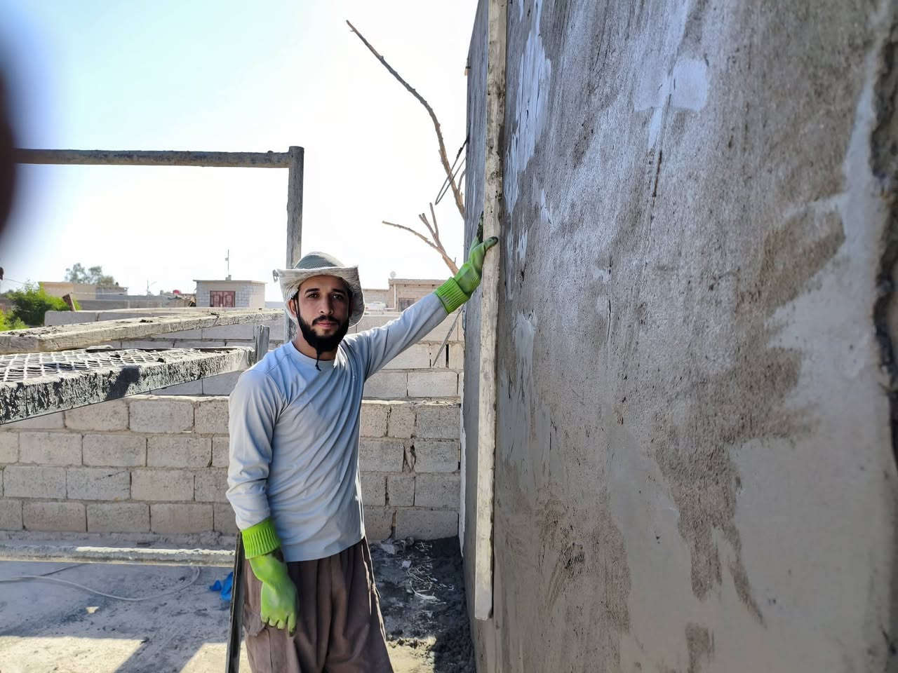 السلام عليكم ورحمه الله 
لباخ متفرغ جرد سقل درجة اولى كادر كامل 
مستعد لي العمل كافه انواع عمل البخ و الطلس و الفوم 
للتواصل ***********
             ***********
