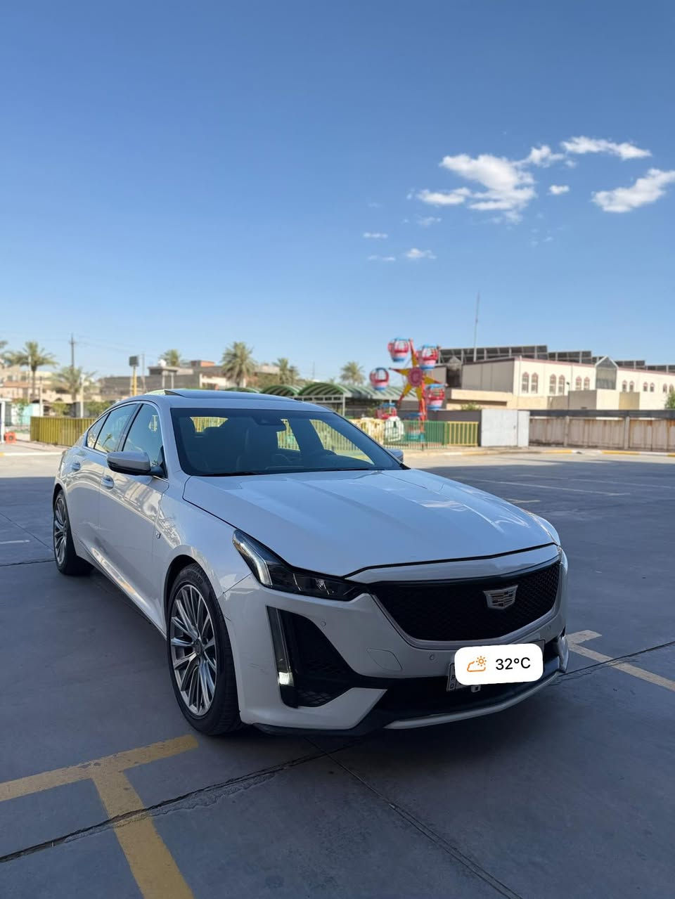 السلام وعليكم
للبيع  2020 CADILLAC CT5, PREMIUM LUXURY
رقم بغداد الجديد بأسمي
السيارة فول الفوال اعلى فئة LUXURY
ماشية 52000km

المواصفات:-
بصمة تشغيل
تشغيل عن بعد
بصمة ابواب فتح وقفل 
بصمة صندوق
انارة ترحيب علامة كديلاك
تحكم استيرن 
شفتات استيرن 
كروز سرعة
٤ ابواب بصمة
رادارات امامي خلفي وقوف ذاتي
نقط عمياء 
قيادة ذاتية
داتاشو ثلاث انظمة عرض 
بانوراما
يدات ابواب انارة 
انارة داخلية محيطية للابواب وعند الارجل
شاحن لاسلكي
مستشعرات جانبية
ماوس تحكم بالشاشة
قطعتين تبريد ومناخ منفصل
كشن هزاز 
كشن السايق خزن ميموري 
كشنات امامية كهرباء
كشنات امامية كهرباء
داخل جلد لون حمصي 
اوتو ستوب 
اوتو هولد 
لايتات امامي زنون 
ليدات امامي 
بكلايت ليد 
4انضمة قيادة
حساسات امامي خلفي
سستم صوت بوس 
نظام gbs
شاشة جبيرة بلوتوث تايب سي اواكس 
اريل نفكيشن
حساس تايرات 
تراكشن 
دفع خلفي 
محرك 3000 تون تيربو
تخم تاير جديد 
ويل كب حجم٢٠ 
اشاير بالمري 

السيارة بيهة هواي مواصفا مذاكرهن
السيارة ضرر جدن خفيف خشم البنيد
وجاملغ صبغ بدون دواخل ايرباك فقط 
استيرن وراجع سستم شرط الفحص 
محرك كير مكفولات دهن وبانزين كل جديد
اي استفسار تعال خاص 
او اتصل ***********
عنوان بغداد حي الخضراء
