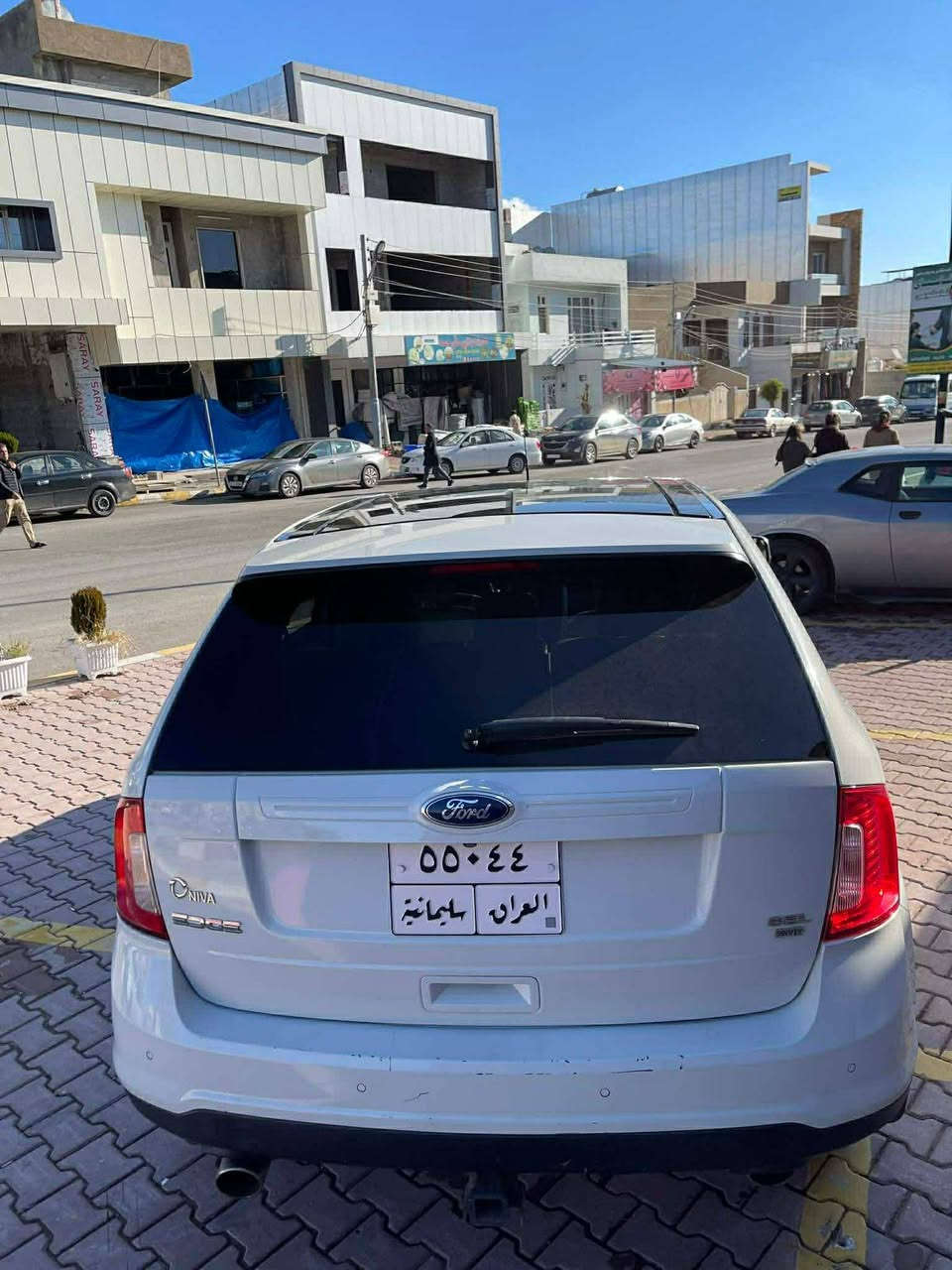 فۆرد ئیدیج 2012 فول مواسەفات 
پانۆراما 
دەبل ئەکسل 
کوشن گەرم
کوشن جلد 
بێ بۆیاخ
نموونە لە جوانی و پاکی 
لەسەر دەقی شەریکە ماوەتەوە 
هیچ مەسرەفێکی تێدانیە 

سـعـر : لە کۆمێنت داوابکە ڕاستەوخۆ بۆت دێت 📥 

گێر و مەکیەنەی بەشەرت 
هیچ کێشەیەکی تێدا نییە 

ژمارەی خاوەنەکەی 
***********
