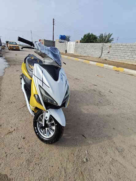 سلام عليكم اف اس نضيفه كلش محرك مفتوح مرا وحده صوت ناعم++تزويد سرعه شلعه ما تلحك عليها شغاله سلف كهربائيات كلها شغاله  من اول تشغيله تشتغل نضيفه كلش +اوراق سعر 275وبيها مجال ال شراي ال مو شراي لا يراسلني خاص مفتوح ***********وتساب موجود +مكاني ناحيه العدل
