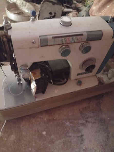 لبيع 100///***********///
